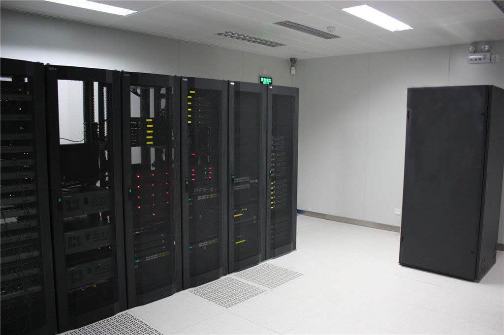 <a href=http://m.avdaldesigns.com/news_article?news_id=220>機(jī)房空調(diào)</a>